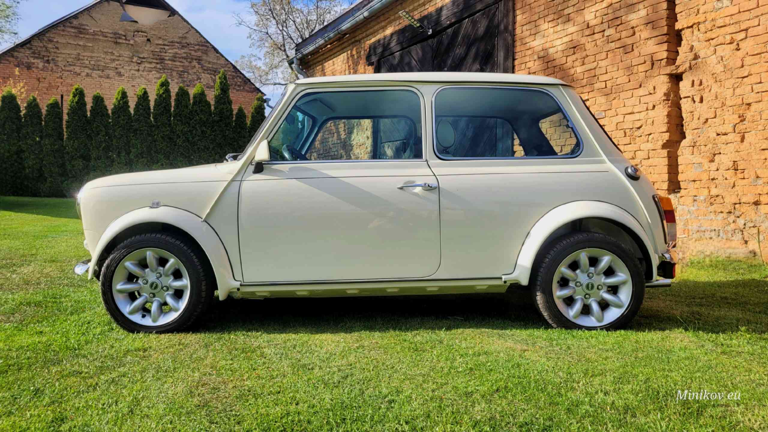 Rover Mini Cooper 1,3 MPi – po renovaci