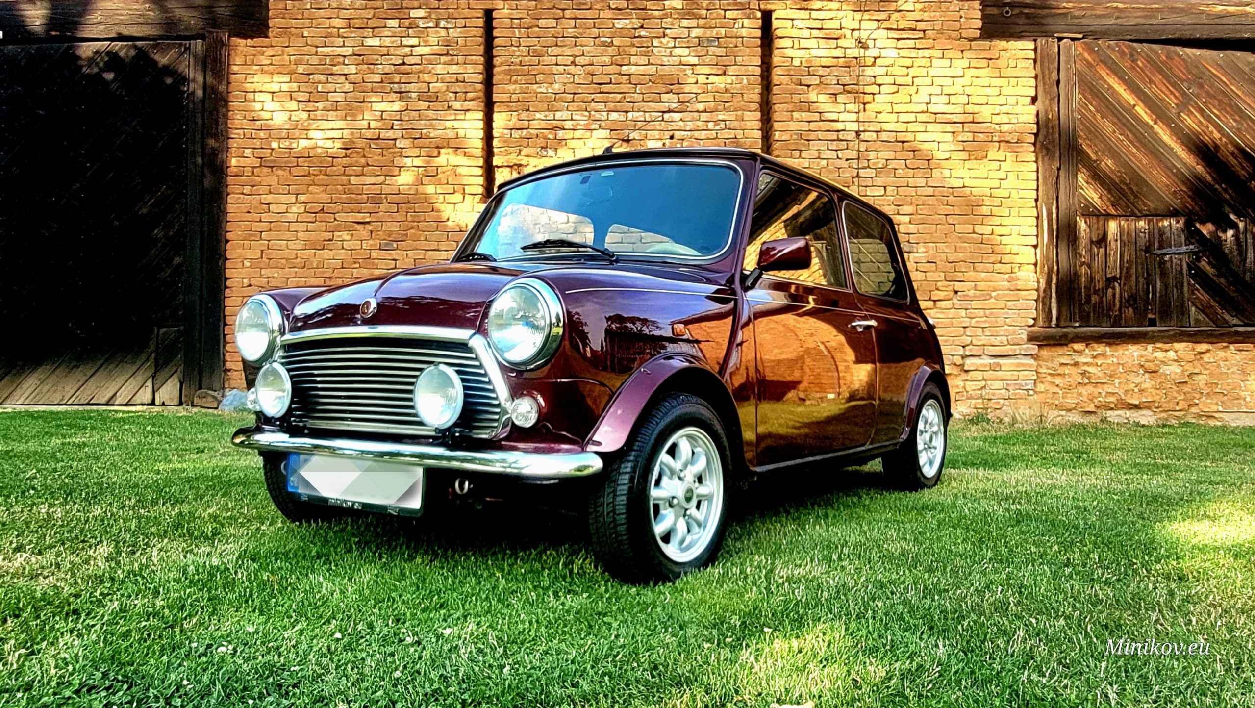 Rover Mini Cooper 40th Anniversary Mulberry Red